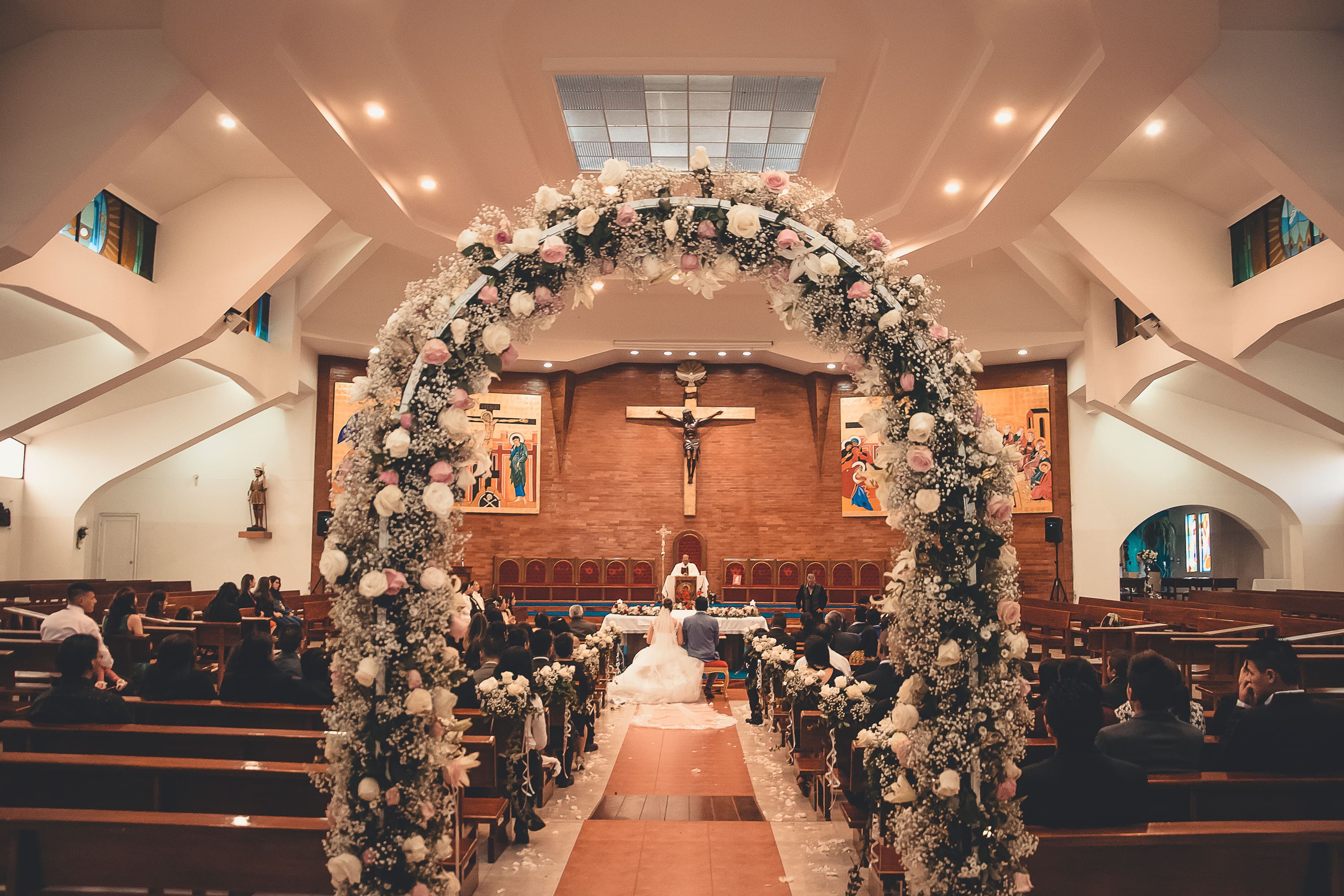 Floral wedding ceremony in a Cairo church